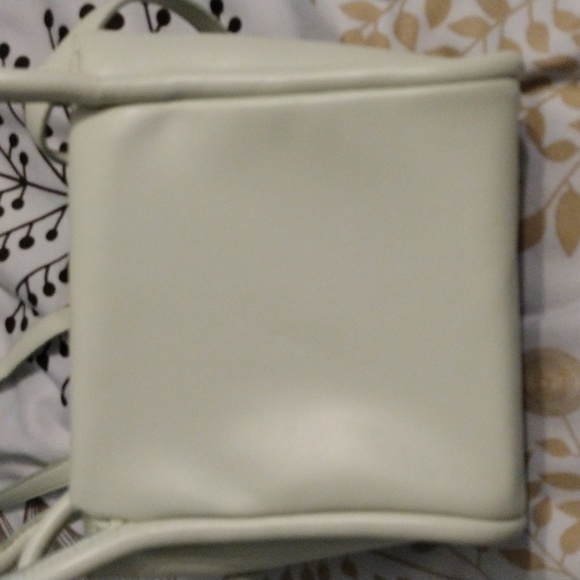 NWT A New Day Pale Green Crossbody Bag - Picture 3 of 16